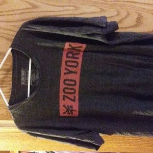 Zoo York t shirt